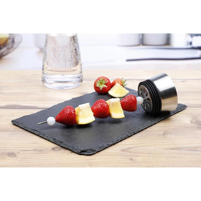 Karaffe Böttcher-AG Mit Deckel Und Fruchtspieß, 1 Liter 5 Karaffe Böttcher-AG Mit Deckel Und Fruchtspieß, 1 Liter – Bild 3