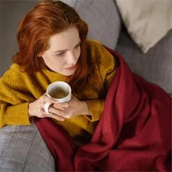 Klarstein Heizdecke Dr. Watson XL Rot, 180 X 130cm, Abschaltautomatik -Wohnmöbel Gemischtwaren Geschäft f43b9c25065ddcaecc9353e16baa0d5326abeb3c heizdecke klarstein dr. watson xl rot